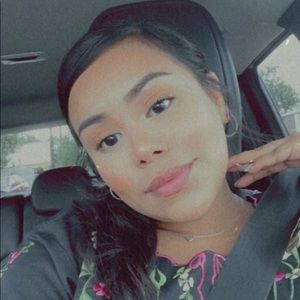 Meet your Posher, Lizeth